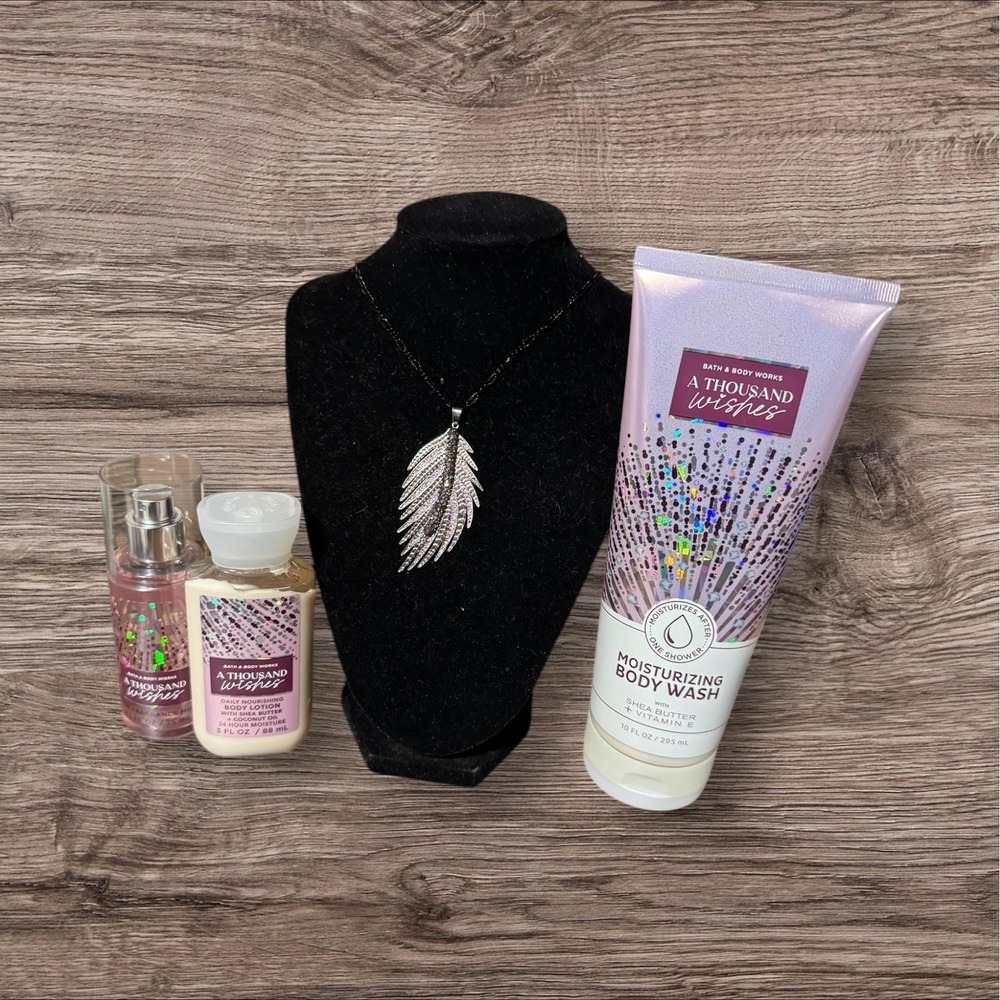 Angel Wing Necklace Gift Set with Bath & Body Works‎ A Thousand Wishes